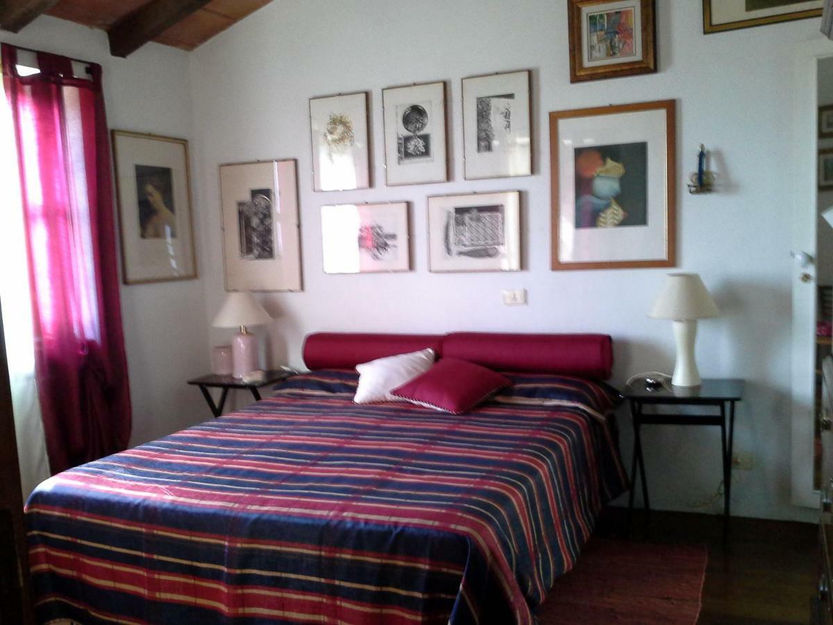 Villa Malgre Tout Murazzano  Ngoại thất bức ảnh